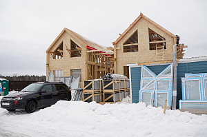 Строительство дуплекса 168 м² с отделкой планкеном и фальцем в КП Отрада-Виладж