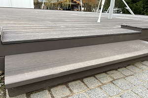 Монтаж террасы из ДПК CM Decking Vintage на алюминиевых лагах в КП Полесье 7
