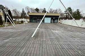 Монтаж террасы из ДПК CM Decking Vintage на алюминиевых лагах в КП Полесье 7