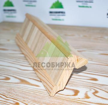 Напольный плинтус из лиственницы шпонированный дубом 70х3000 Экстра