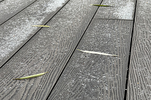 Монтаж террасы из ДПК CM Decking Vintage на алюминиевых лагах в КП Полесье 7