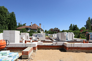 Реконструкция фундаментной плиты и устройство буронабивных свай в КП Горки-11