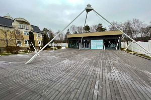 Монтаж террасы из ДПК CM Decking Vintage на алюминиевых лагах в КП Полесье 7