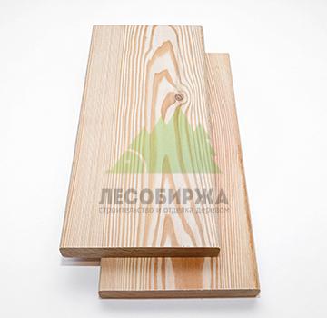 Заборная доска из прямого планкена Лиственница 140х20 сорт AB