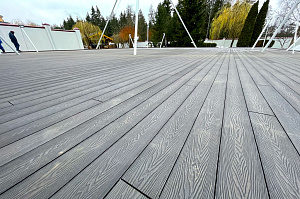 Монтаж террасы из ДПК CM Decking Vintage на алюминиевых лагах в КП Полесье 7