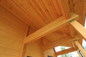 Покраска 246 м2 фасада гидромаслом Tikkurila PINJA W-OIL в КП Подмосковная Слобода 2