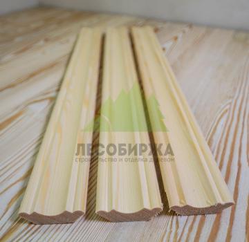 Плинтус из сосны фигурный сорт Экстра 35x3000