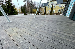 Монтаж террасы из ДПК CM Decking Vintage на алюминиевых лагах в КП Полесье 7